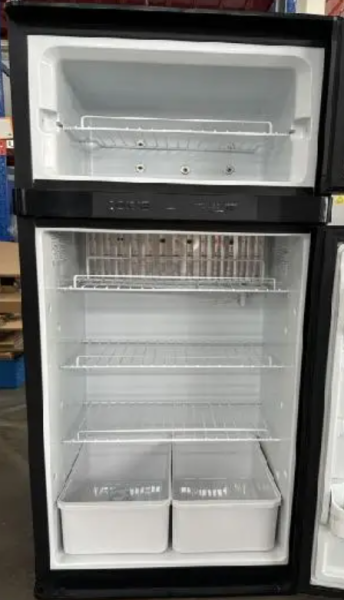 Компрессорный автохолодильник MobileComfort MC-CRX-140(12/24/220V)